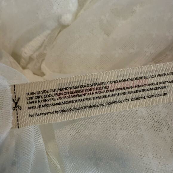 Free People maxi skirt ruffled tiered sheer flowy boho half slip frilly Medium - Picture 10 of 10